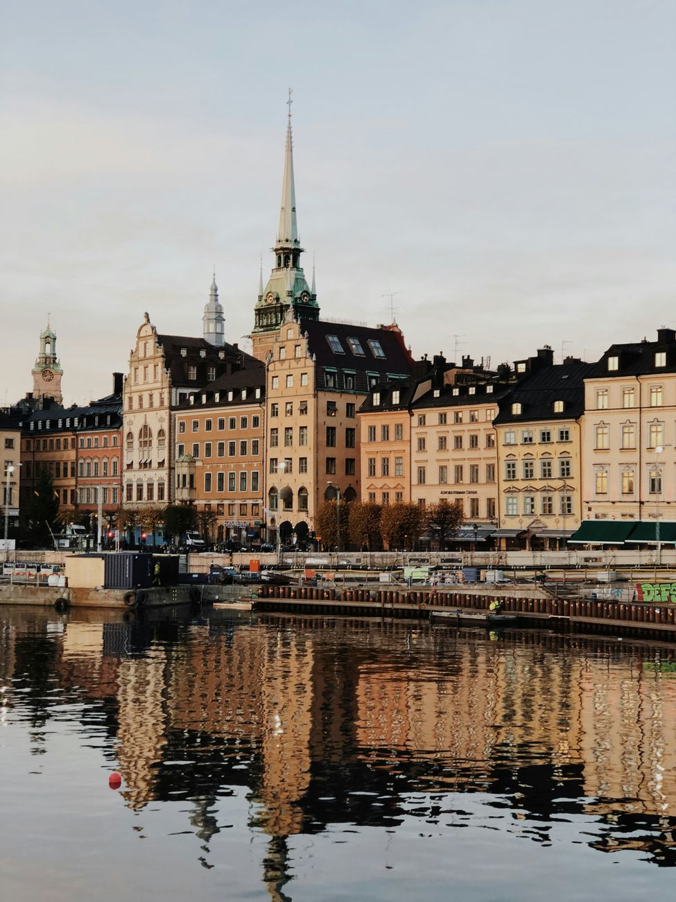 Stadsmiljö vid Mälaren inspirerad av Västerås